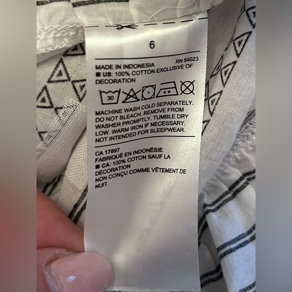 Janie and Jack Geo Striped Swim Cover-up EUC size 6 - Picture 4 of 5